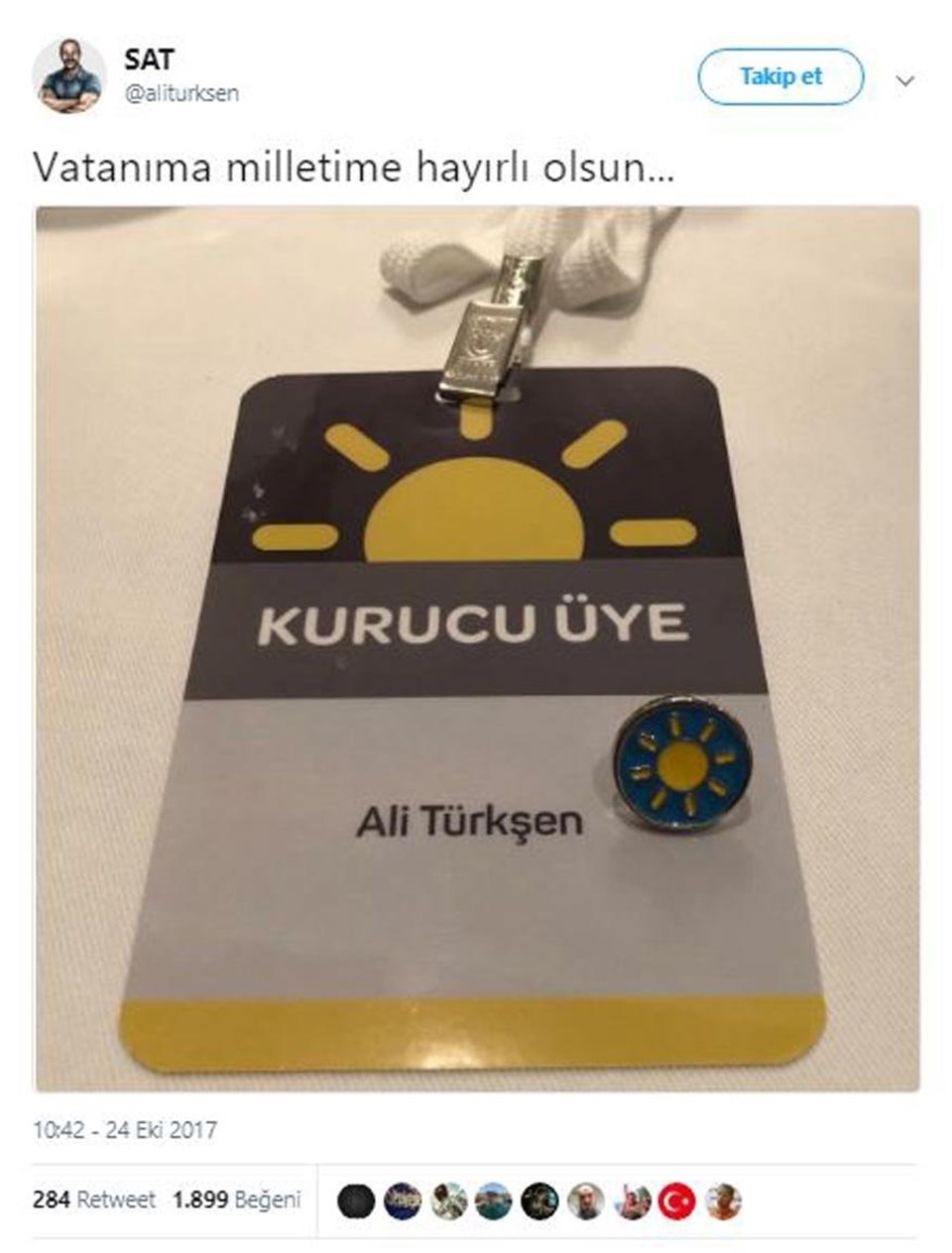 Akşener'in partisinin logosu sekiz ışıklı guneşten oluşuyor.
